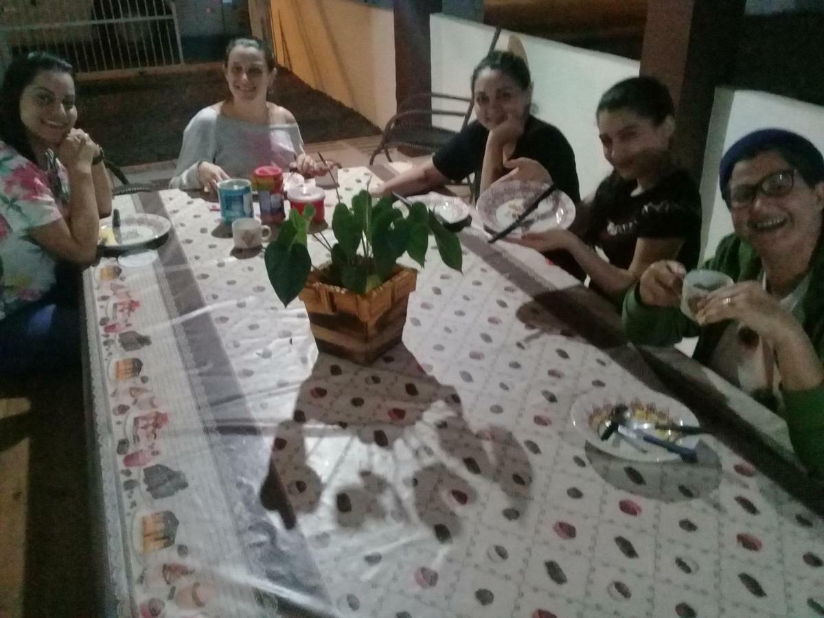 Hostel Cidade Das Flores 2 Joinville Bagian luar foto