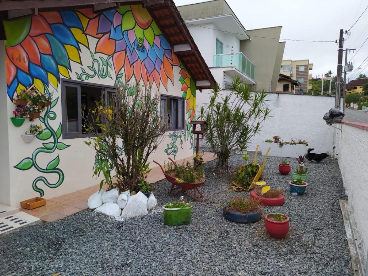 Hostel Cidade Das Flores 2 Joinville Bagian luar foto