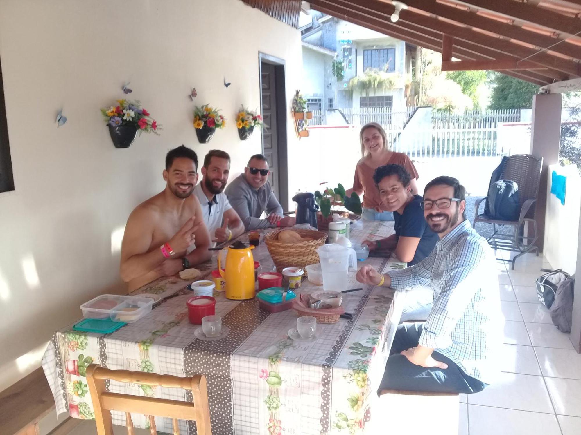 Hostel Cidade Das Flores 2 Joinville Bagian luar foto